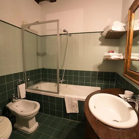 Henry's House سيراكوزا