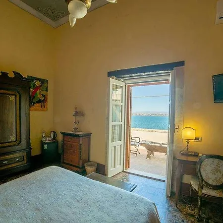 فندق Henry's House